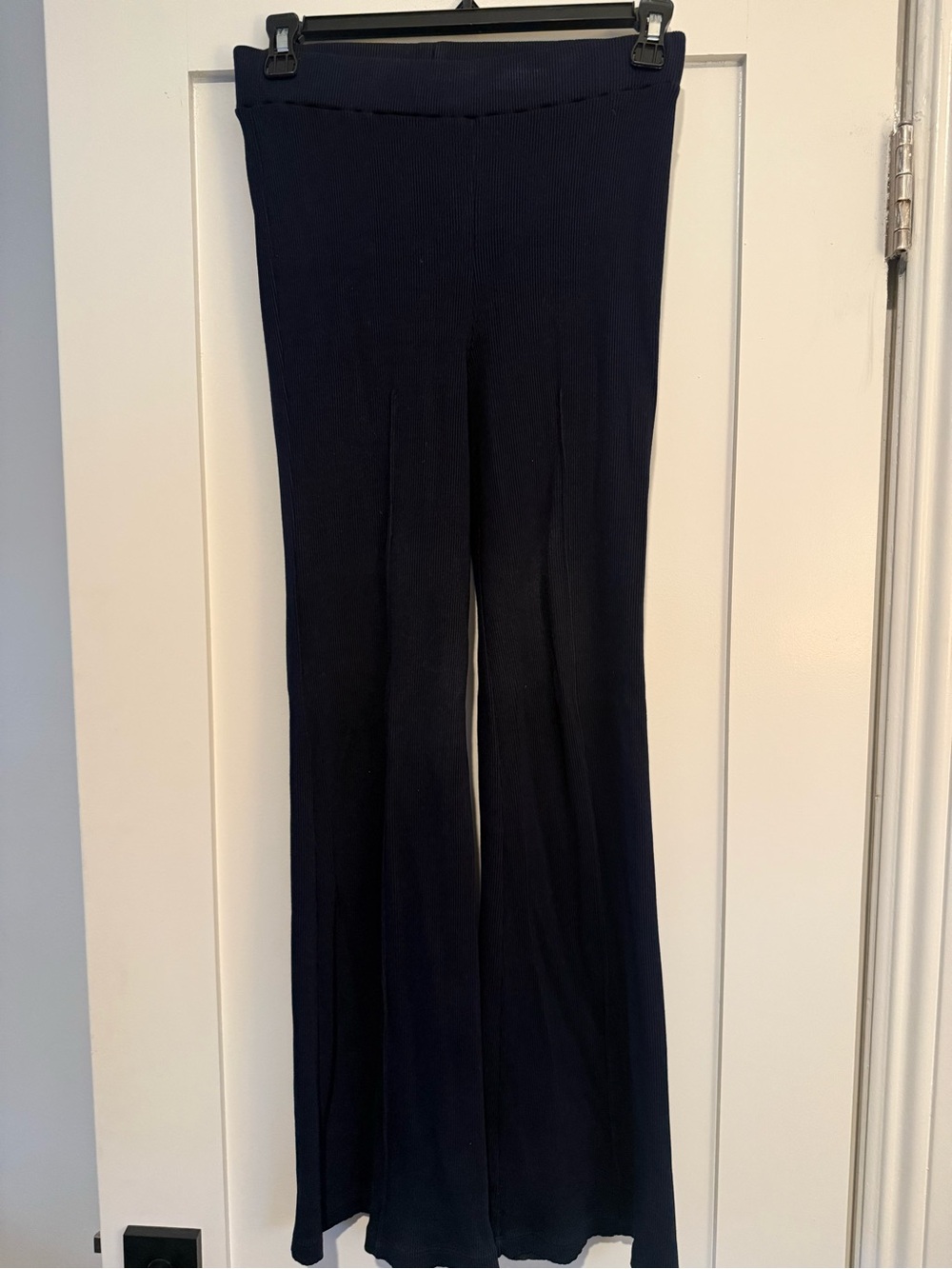 DONNI. Navy Ribbed Wide-Leg Knit Pants